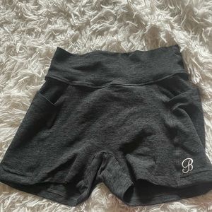 Bombshell sportswear Curves shorts